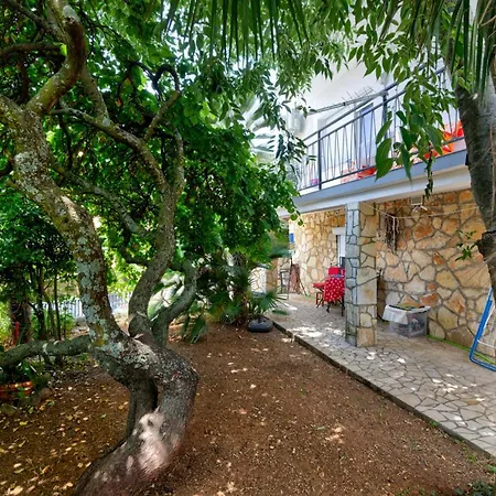 Sl Sun 6 App 1 شقة *