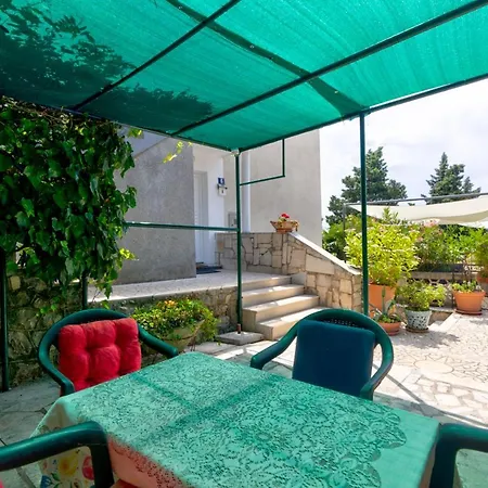 Apartment Sl Sun 6 App 1 Selce